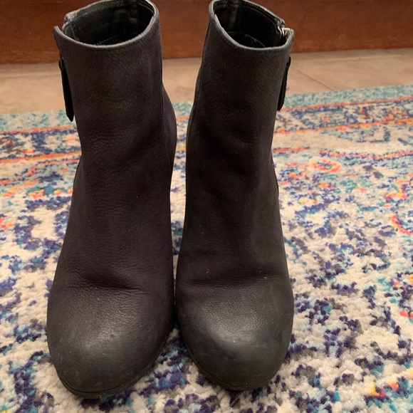 Nordstrom BP “Trolley” Leather Ankle Bootie - Picture 3 of 6